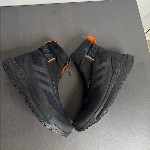 Adidas Terrex Free Hiker Cold.RDY hiking boot - Picture 2 of 11